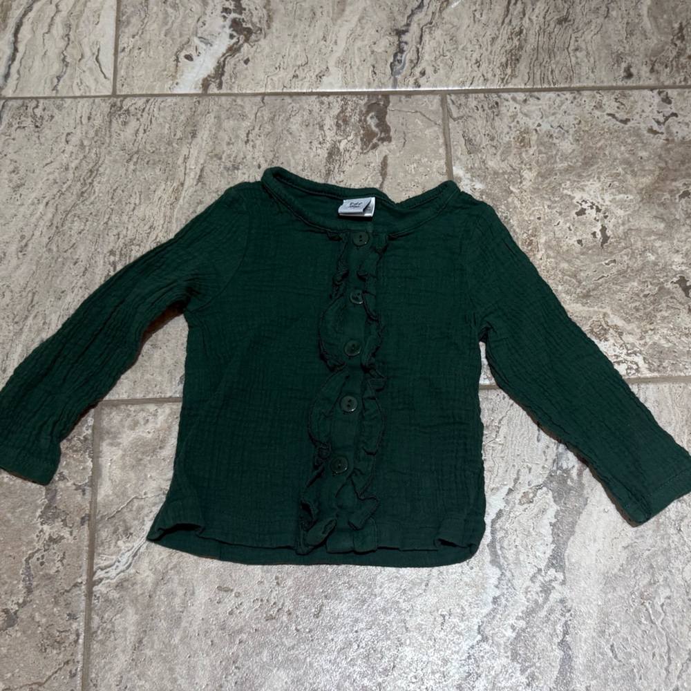 Like New Size M Dash of Glitter Green Button-Up top